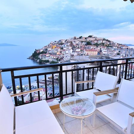 Infinity Blue Lux Suit Kavala Buitenkant foto